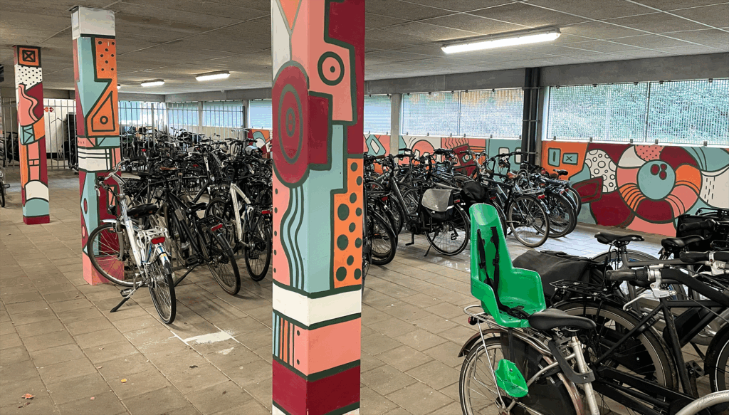 t Rhedens Fietsenkelder